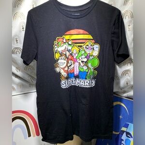 Vintage Nintendo Super Mario Black Graphic T-Shirt